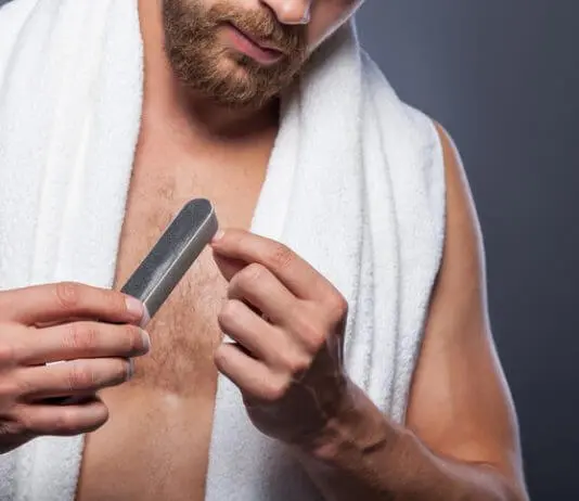 manicure uomo: unghie uomo