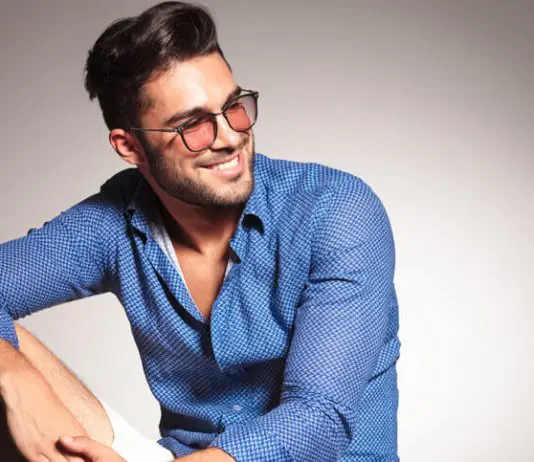 Come piastrare i capelli uomo