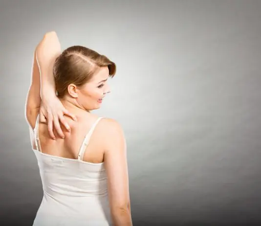 Punti neri Schiena: i Migliori Rimedi! punti neri schiena rimedi