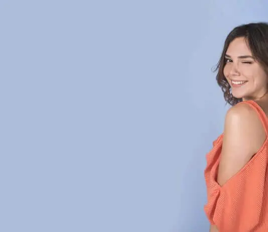 macchietta rossa sulla pelle corpo